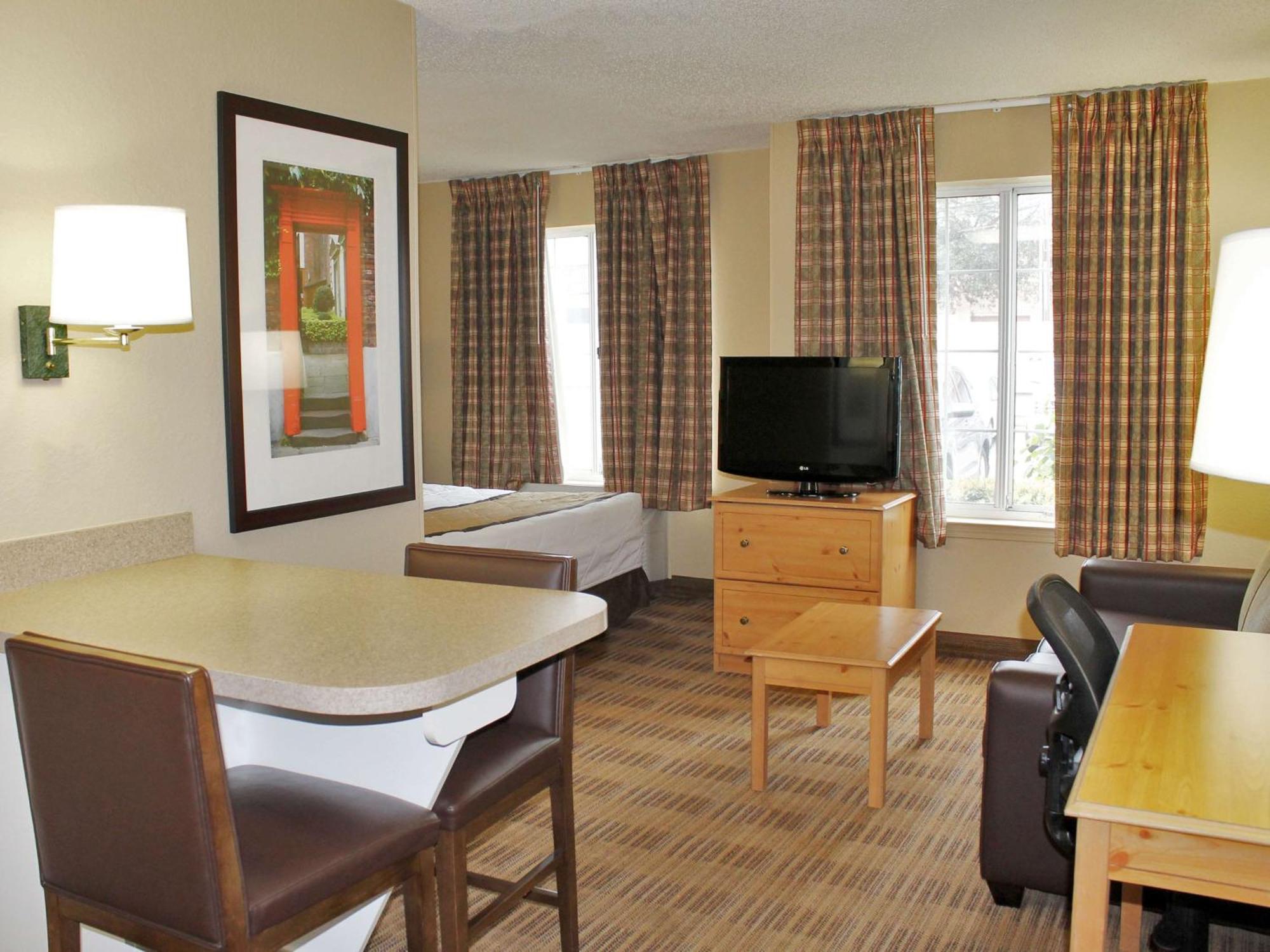 Extended Stay America Select Suites - Chicago - Naperville - East Dış mekan fotoğraf
