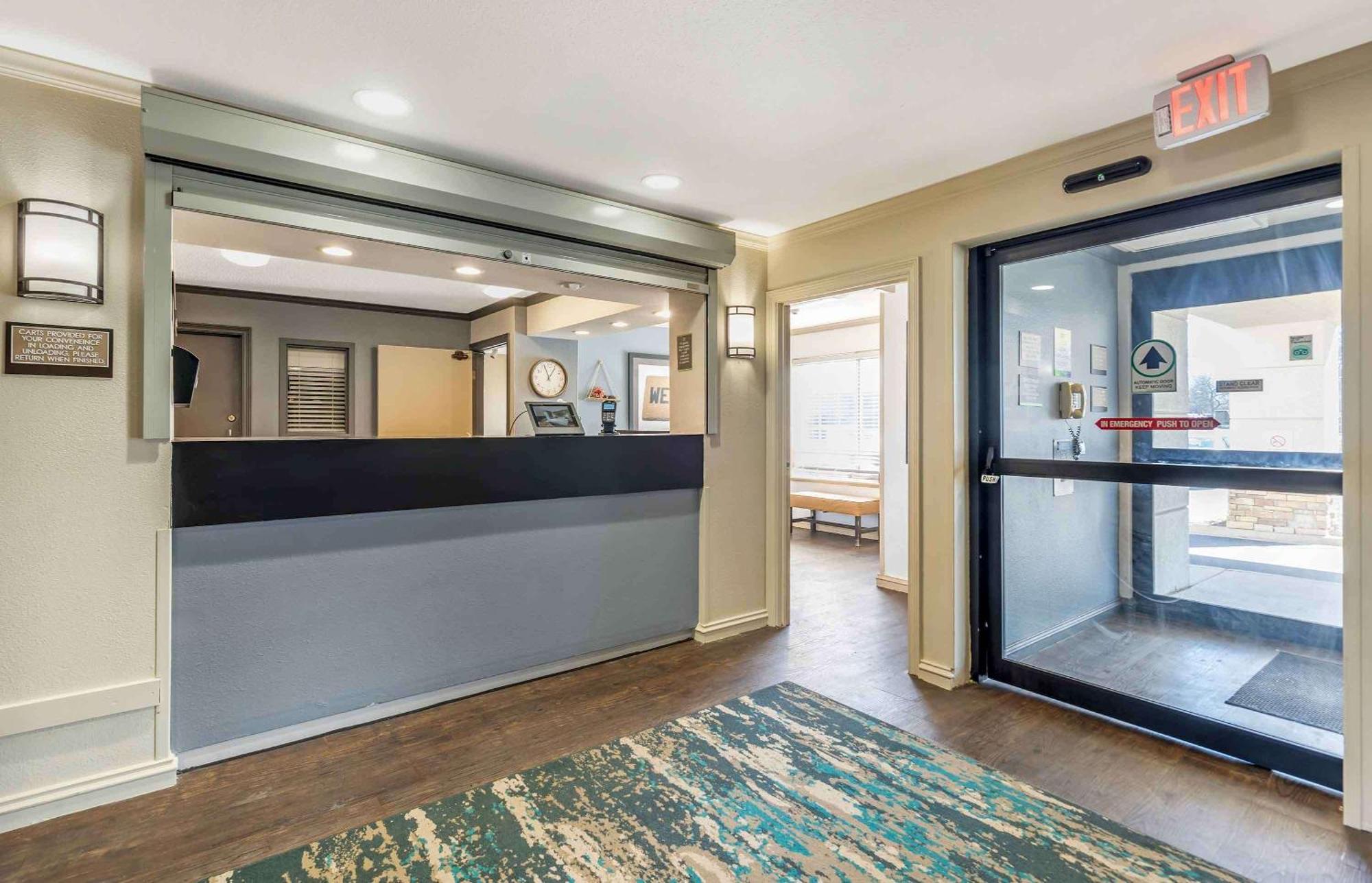 Extended Stay America Select Suites - Chicago - Naperville - East Dış mekan fotoğraf