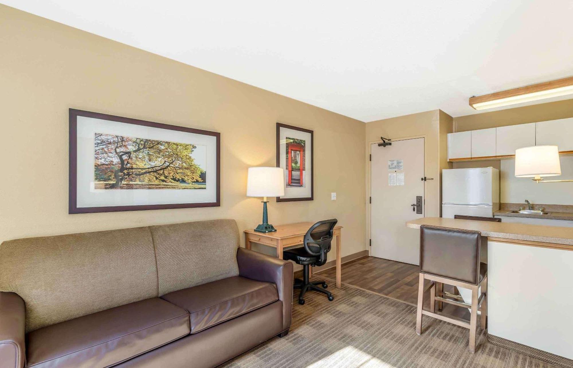 Extended Stay America Select Suites - Chicago - Naperville - East Dış mekan fotoğraf