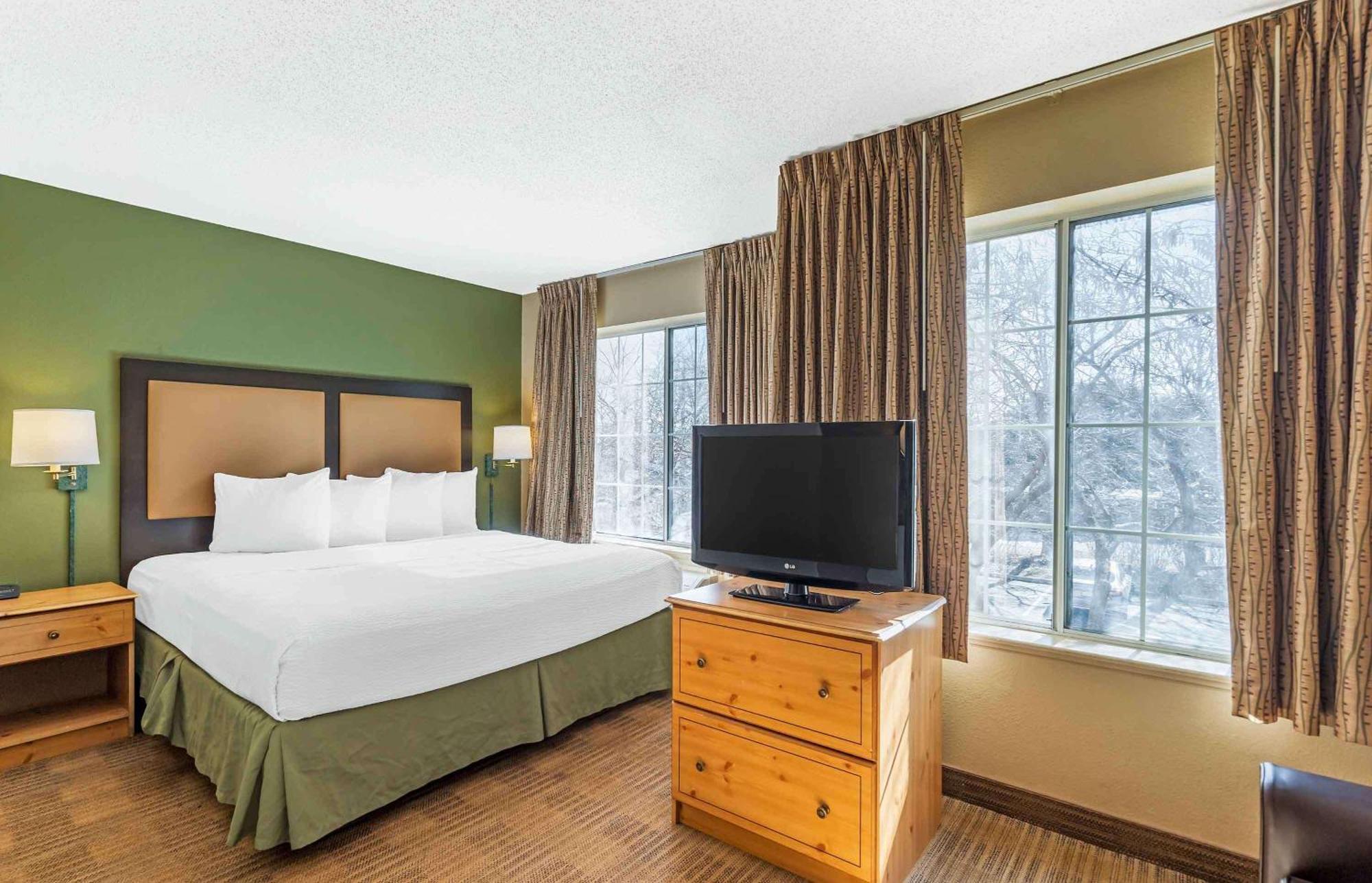 Extended Stay America Select Suites - Chicago - Naperville - East Dış mekan fotoğraf