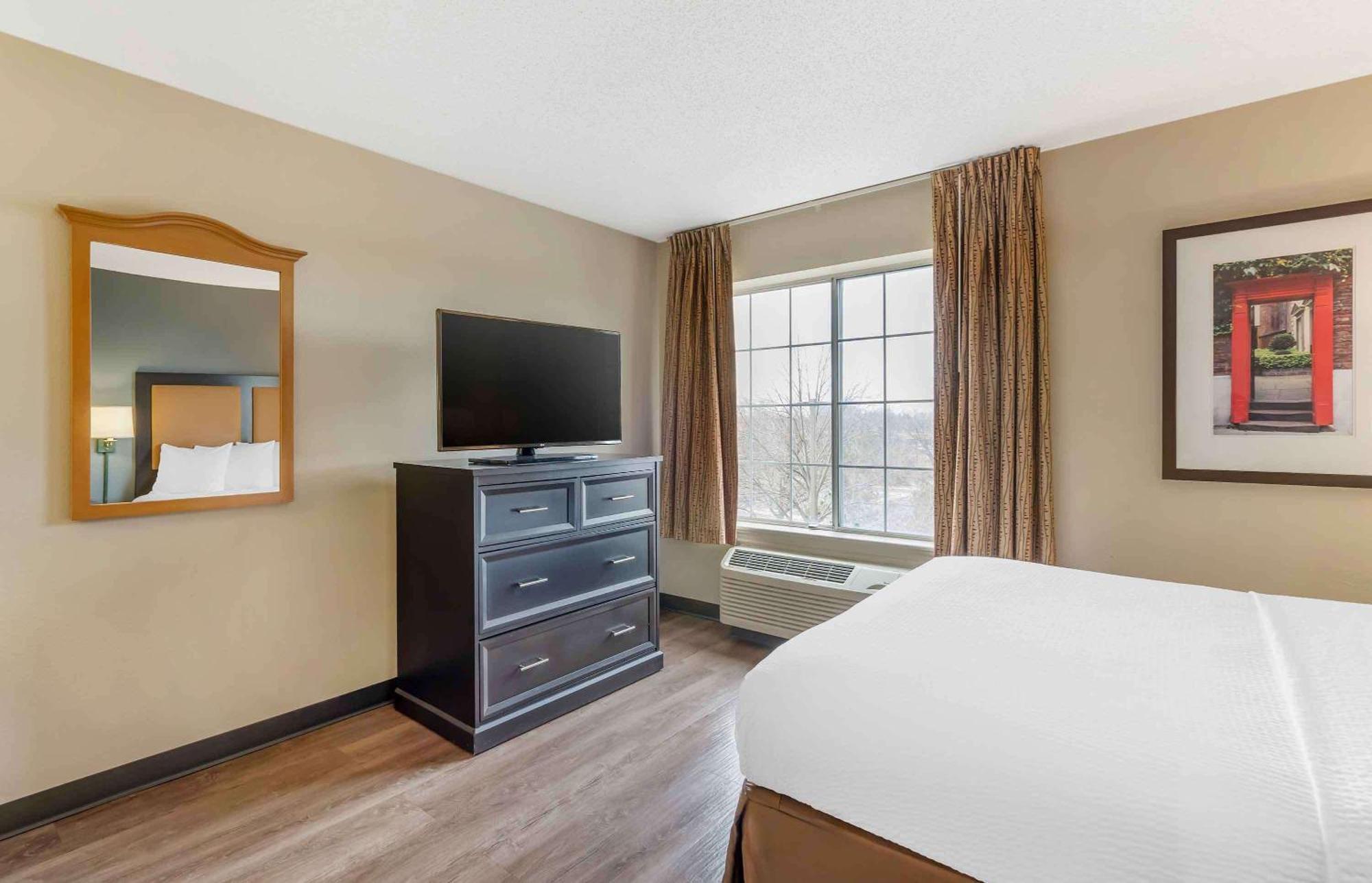 Extended Stay America Select Suites - Chicago - Naperville - East Dış mekan fotoğraf